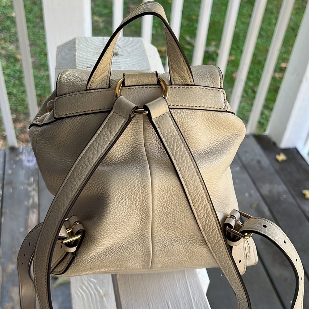 Mini Coach 🎒 backpack - Picture 2 of 4